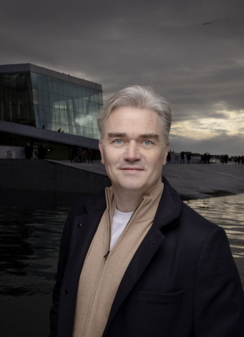 Portrett av Edward Gardner, Operaens musikksjef fra 2024